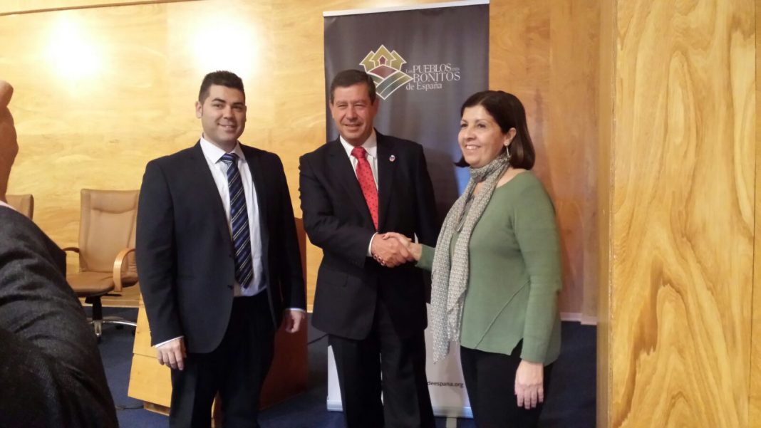 Alcaldesa de Mojácar y de Tejeda Alcaldesa de Mojácar y de Tejeda