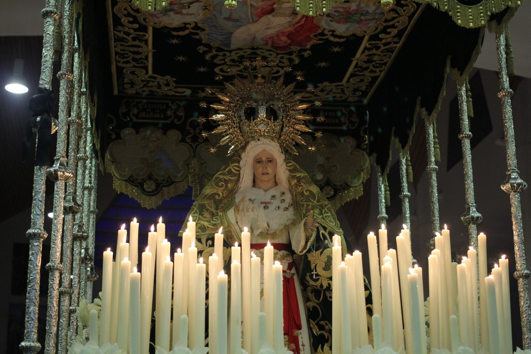 De sfeer van La Esperanza is een van de meest gevierde titels van de titeltitel De sfeer van La Esperanza is een van de meest gevierde titels van de titeltitel