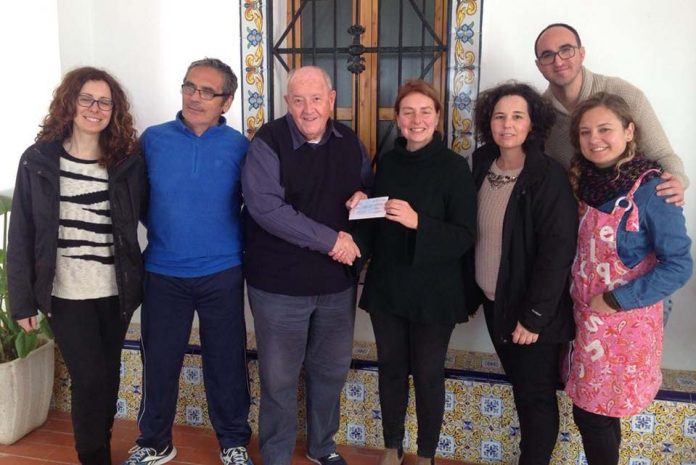 Local Masons present a further cheque to El Preventorio in Gandia