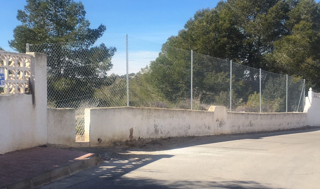 New fence puts an end to 30 years of Country walks