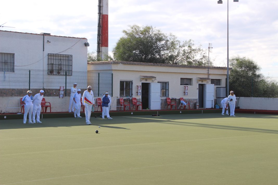 La Siesta Bowls Club By Rod Edgerton