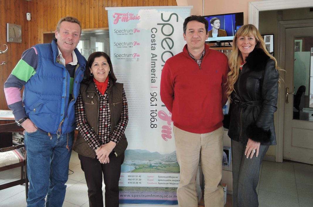 Mojácar’s Mayor, Rosmari Cano and Tourism Councillor Emmanuel Agüero, talk on Spectrum Radio