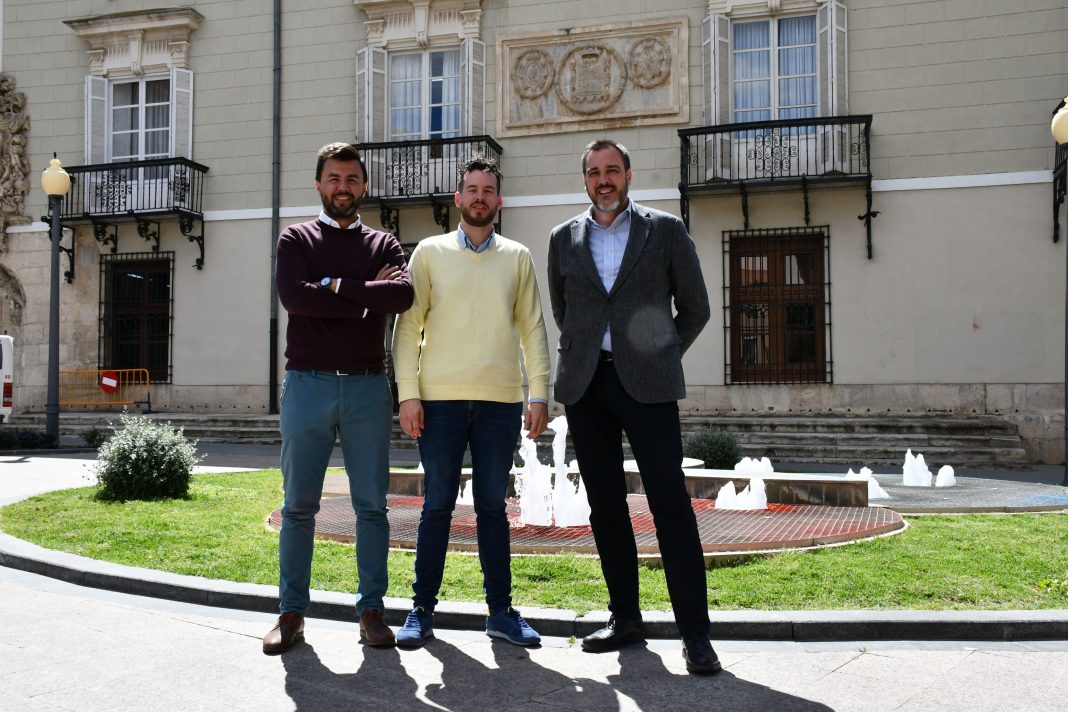 José Aíx, Antonio Sánchez and Lopez Bas.