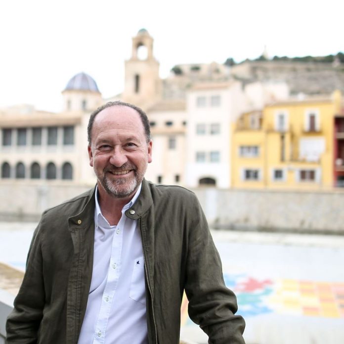 Catalan Ombudsman threatens Orihuela mayor for disobedience