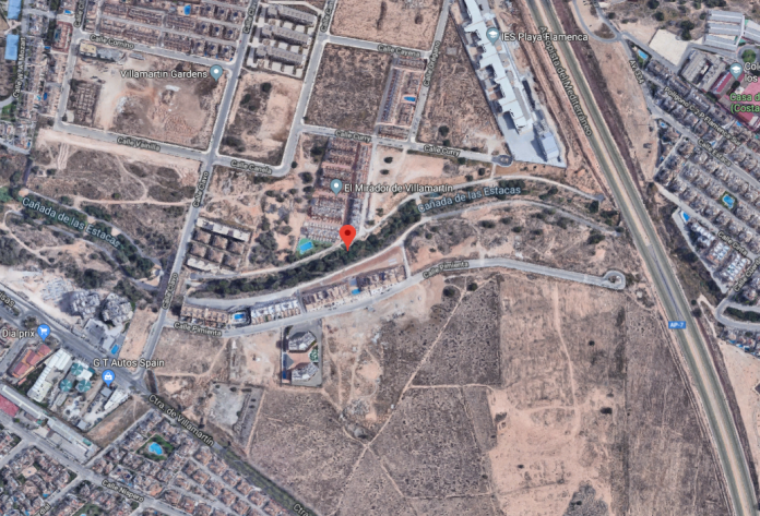 Ravine Canada de las Estacas, is just across the road from the Villamartin Garden Centre