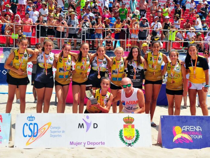 El Rayito Salinero infantiles are the champions of Spain.