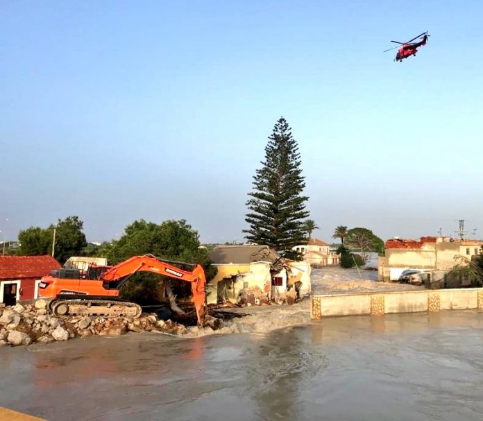 at La Mota dam the first rupture is already repaired with work currently being carried out to shore up the second