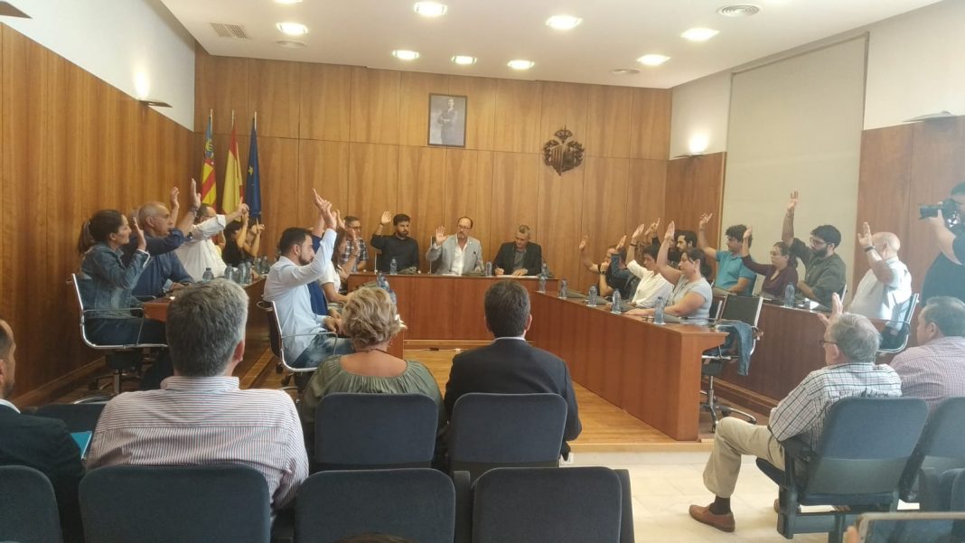 PLENO zona gravemente afectada Plenary declares Orihuela as an area seriously affected by the floods
