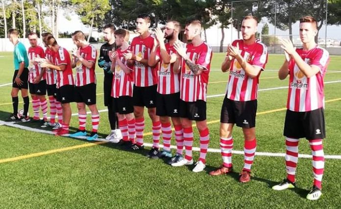 CD Montesinos players ahead of the annual Fred Griggs Memorial Trophy.