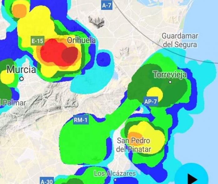 Thunderstorms and hailstorms hit Vega Baja