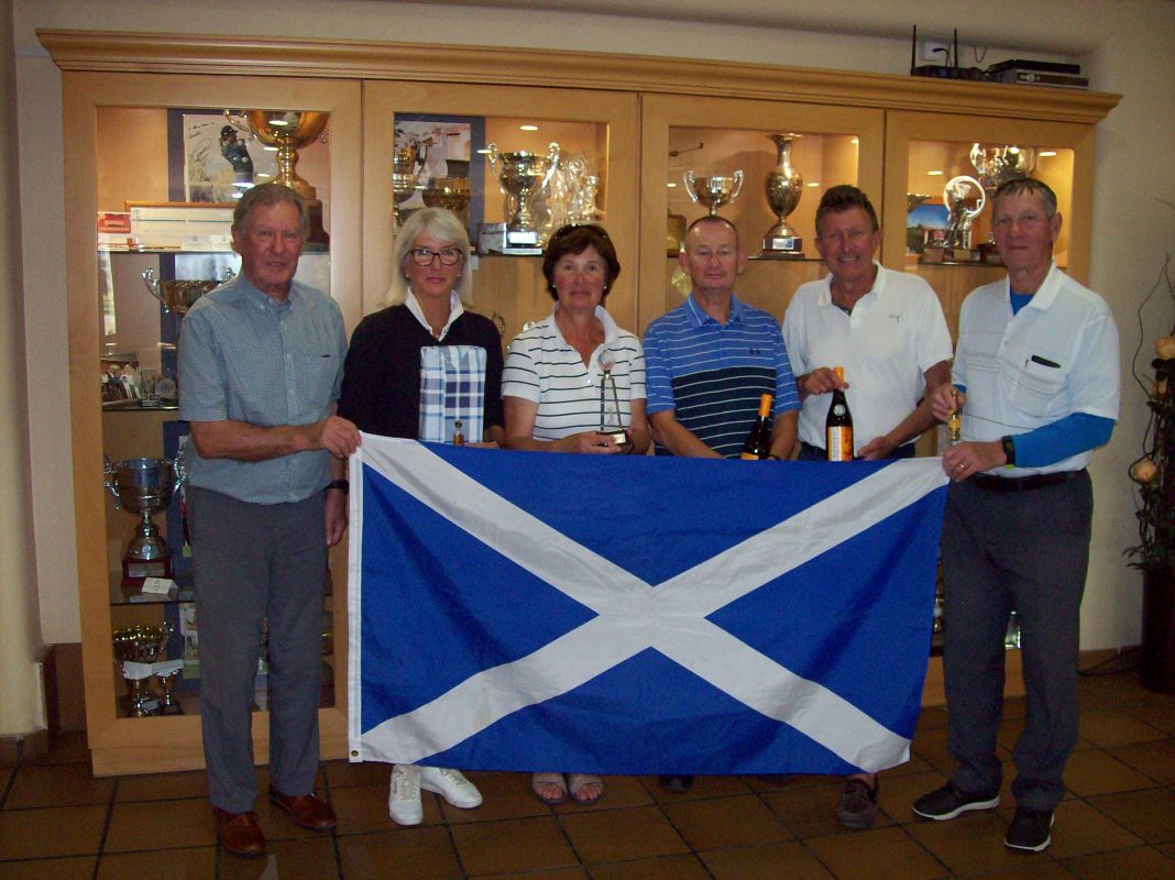 FELI WINS THE ST ANDREWS DAY TROPHY.