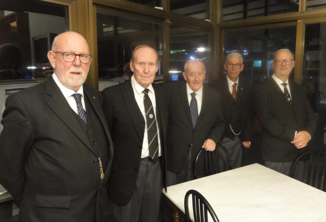 DSC08711 Local Freemasons act as Father Christmas.