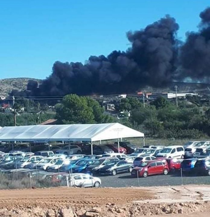 Fire close to Alicante airport