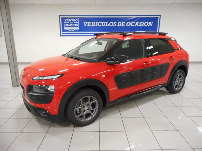 Second-hand car for sale in Spain: Citroen C4 Cactus Petrol Manual 2015 (000012)