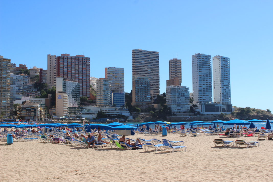 Benidorm Hotels to close within three days