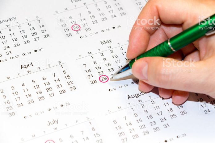 The 2020 work calendar includes 12 holidays