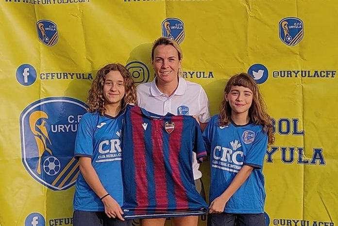 Levante UD Women sign two Orihuela players