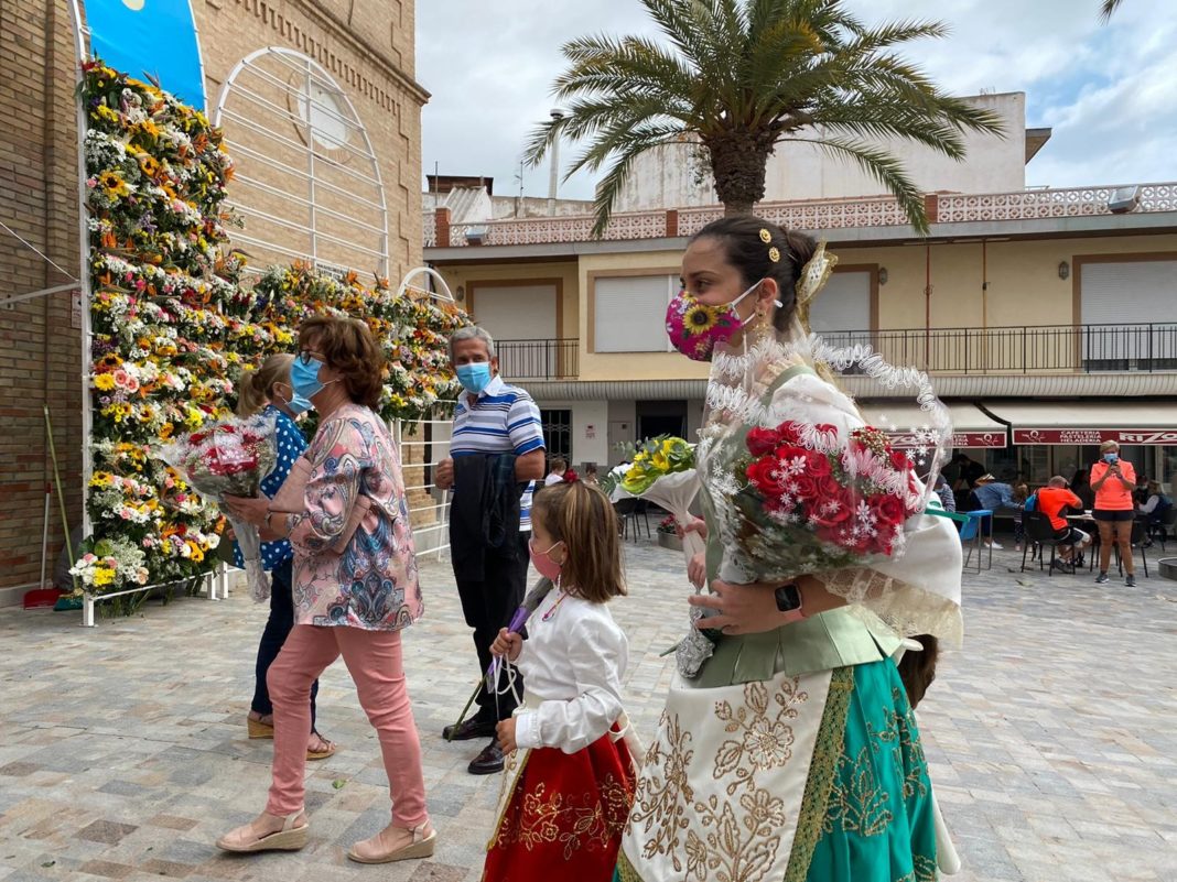 Serenade to Virgen del Pilar: Novena, patron saint of Pilar de la Horadada