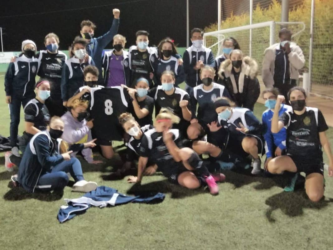 Torrevieja Feminino overwhelm league leaders