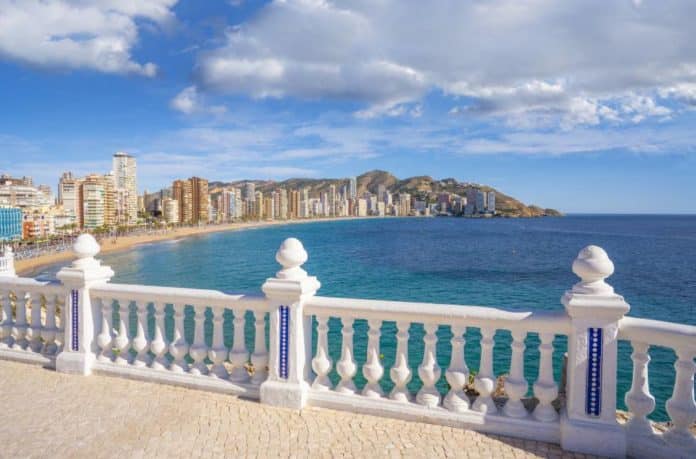 Alicante province wrapped up 2024 with a robust tourism performance, showcasing resilience and consistent growth throughout the year.