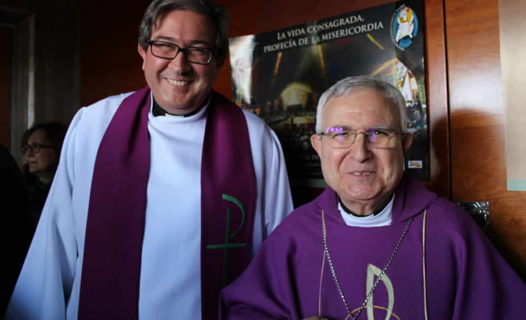 The bishop during a visit to Orihuela Costa