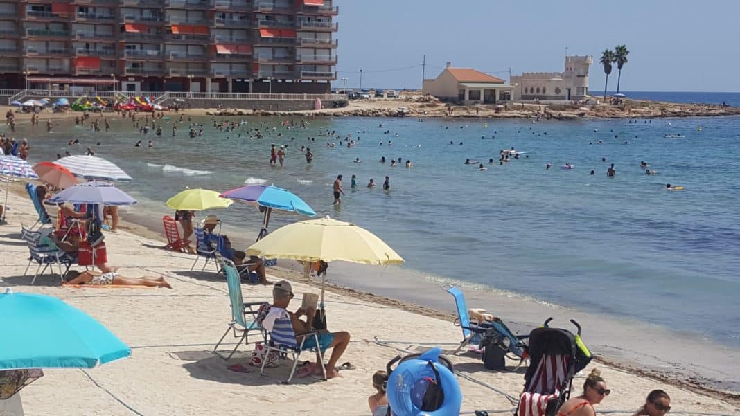 Empty spaces in roped-off areas in Torrevieja.