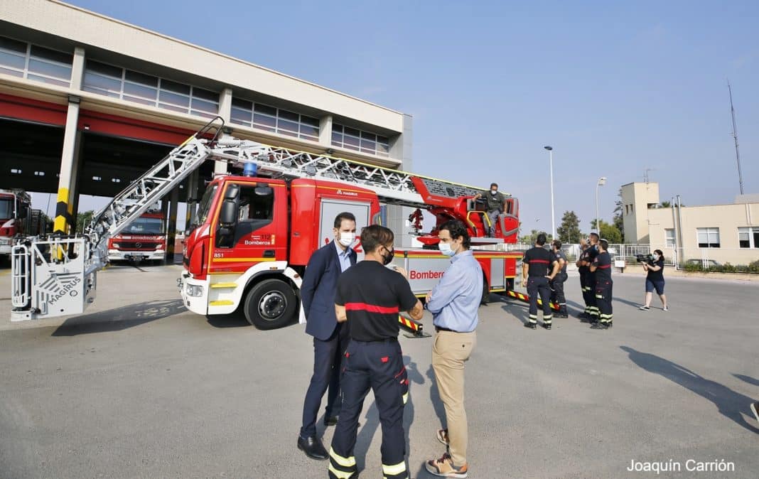 Torrevieja firefighters finally get their ladder