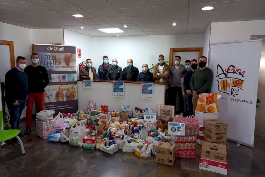 Cáritas Receives 600 Kilos of Food and Hygiene Products