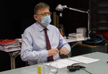 Puig défend le port du masque en extérieur Puig défend le port du masque en extérieur