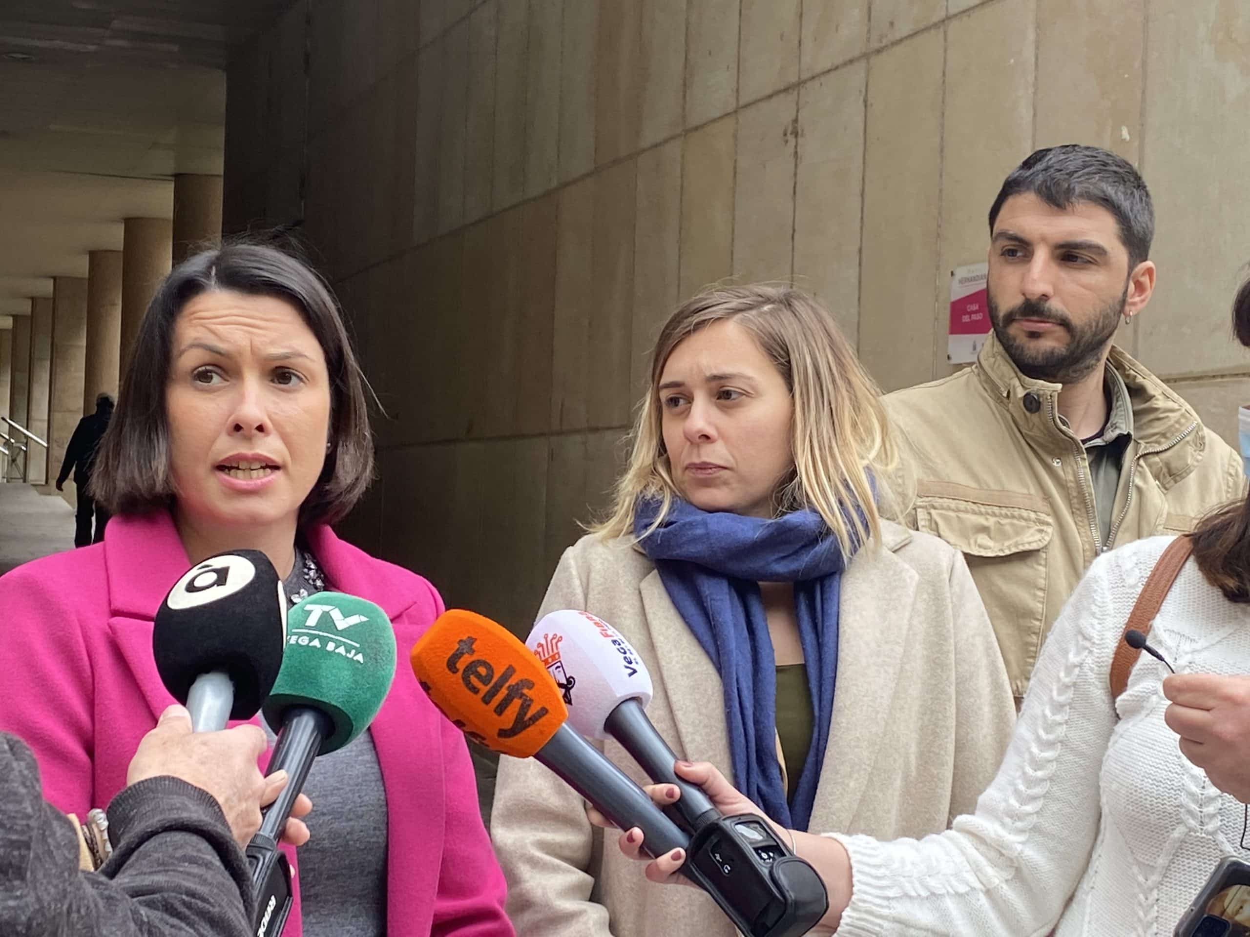 Carolina Gracia, María Garcia Sandoval, Karlos Bernabé, Jose Aix