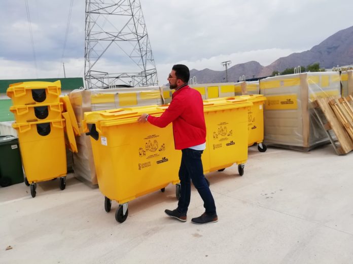 Según la estructura propuesta, el salario base del gerente tendrá un límite de € 50,000, con la posibilidad de obtener un pago adicional de € 30,000 en el pago variable relacionado con el rendimiento.