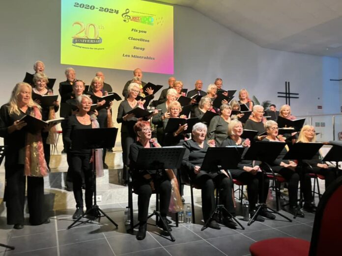 Crescendo International Choir at Salt Church in Los Montesinos