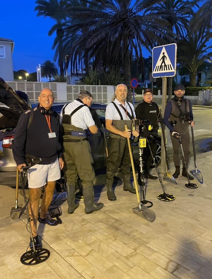 ADAPT Detectorists asked to find a lost wedding ring in La Zenia.