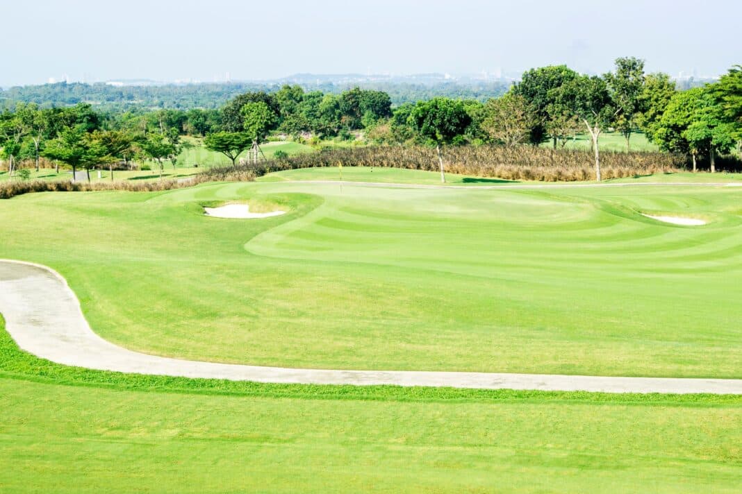 Golf Course Map Prints: Personalized Gifts For Golf Lovers