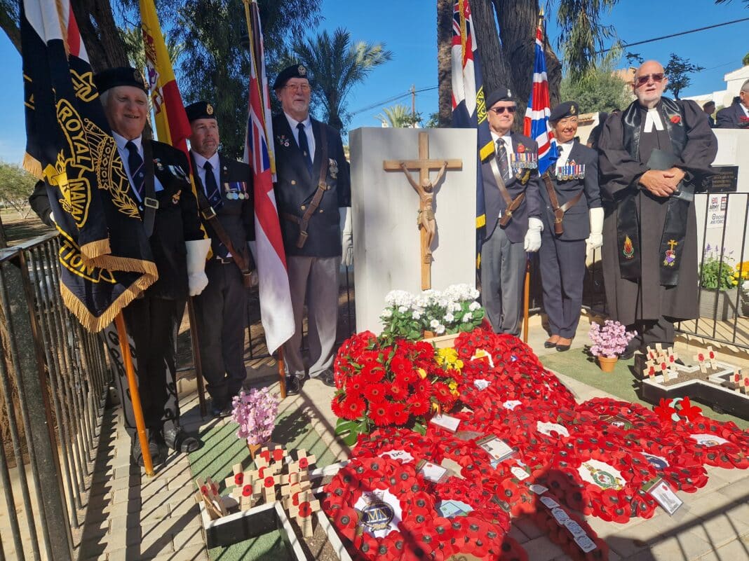 Once again, at the tiny Catholic church, Capilla de las Mil Palmeras, over 500 veterans and members of the general public, were led in Remembrance by Pastor Keith Brown