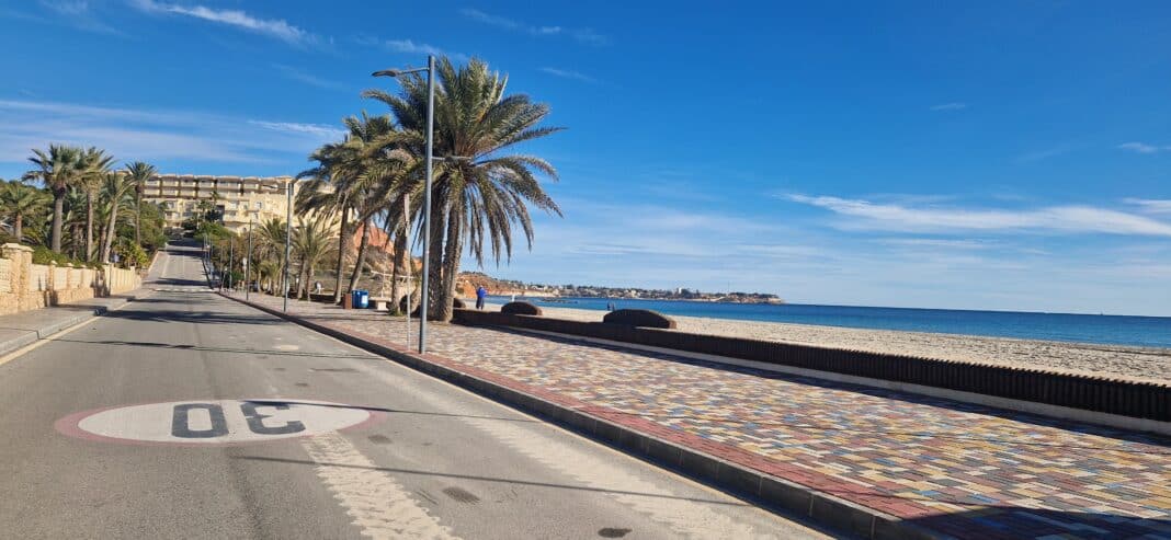 Could it be that we see Orihuela Costa beaches like Campoamor littered with parking meters next summer