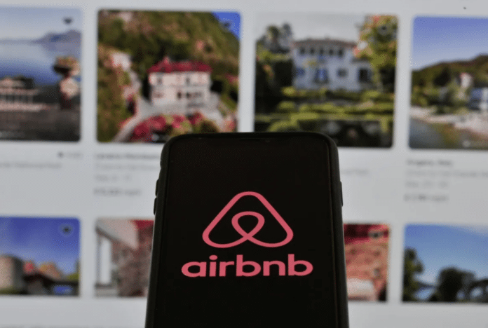 A report by Oxford Economics, drawing on data from Eurostat and Airbnb, highlights the economic risks posed by restrictive short-term rental regulations in Spain.