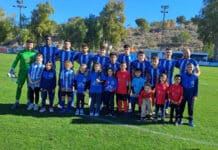 WEER EEN STRIJDPRESTATIE TERWIJL THADER DE TAFEL BEKRIJGT Voor aanvang van de wedstrijd stond Thader derde in de Community League, terwijl bezoekers Hercules één plaats boven hen stonden. Er stond dus nog van alles op het spel in het Moi Gomez-stadion.