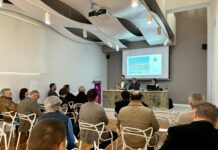 Orihuela présente le Plan EDIL au Consejo Sectorial de Turismo Jeudi matin, Orihuela a tenu une séance extraordinaire du Conseil du secteur touristique dans l'auditorium de la Bibliothèque publique María Moliner.