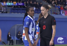 Mapi León, joueur de Barcelone, accusé de violation de la vie privée lors d'un derby L'Espanyol a accusé le défenseur du FC Barcelone Mapi León d'avoir "violé la vie privée" de Daniela Caracas lors d'un derby de Liga Feminin dimanche.