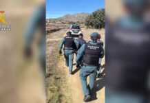 Trois personnes arrêtées pour avoir ligoté et menacé un couple à Salamanque Lors des perquisitions, une quatrième suspecte, une femme de 21 ans, a été arrêtée pour son rôle de complice.