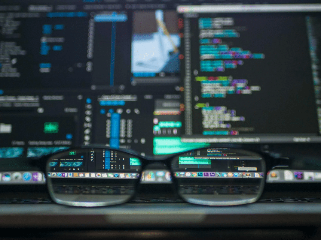 Real-time analytics is the process of collecting valuable data about a certain customer, which provides immediate answers to everything that a customer does