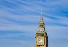 Optimieren Sie den kommerziellen Betrieb mit hochwertigen Fahrzeugoptionen In diesem Artikel erfahren Sie, wie Ihr Unternehmen von der Wahl der richtigen Fahrzeuge profitieren kann und wie Sie fundierte Entscheidungen treffen.