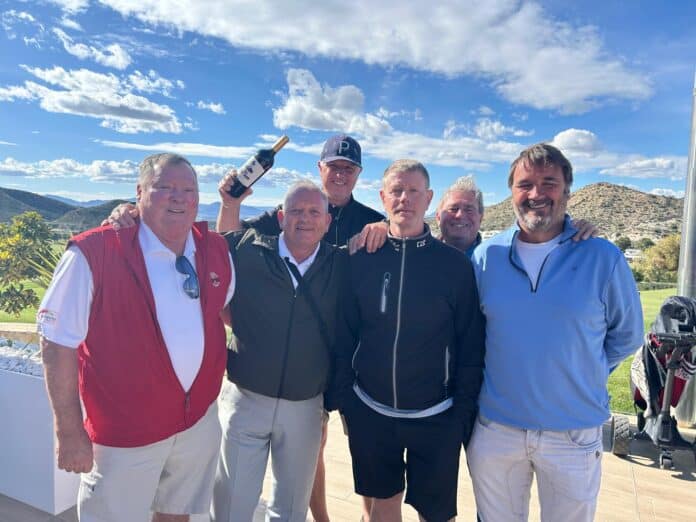 Сьогодні ми поїхали на північ до гольф-клубу Font del Llop, і вітер був, м'яко кажучи, ЖОРСТОКИЙ.