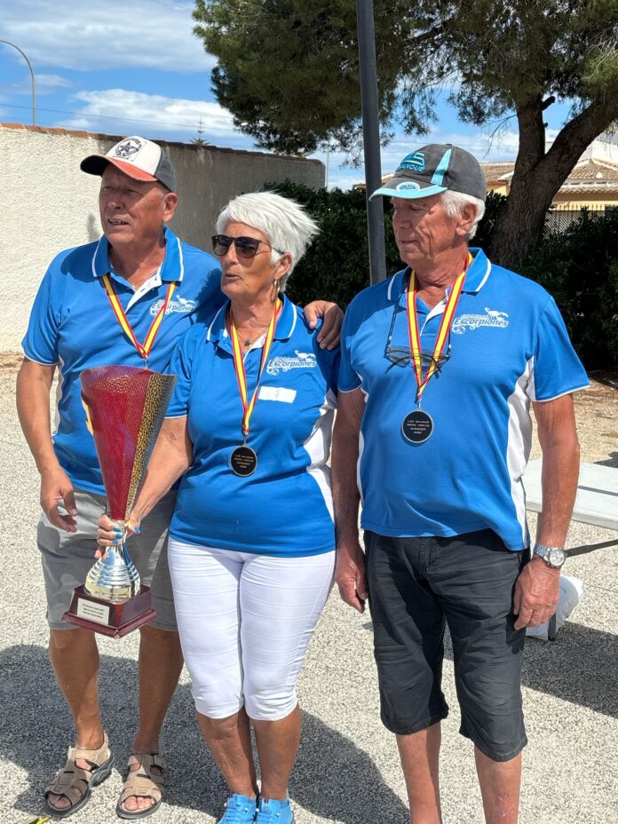 A big round of applause goes to Jackie Lowton, the competition secretary, who handled all team coordination and registration with flawless efficiency.