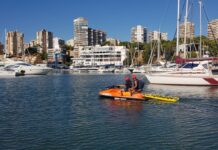 Abgeleitet von der Gefahr: ein 12-jähriges Kind, das vom Meer nach Campoamor gebracht wurde Der Verband äußerte seine Frustration über die fehlende Antwort von Stadtrat Mestre auf seine Anfrage nach einem Treffen.