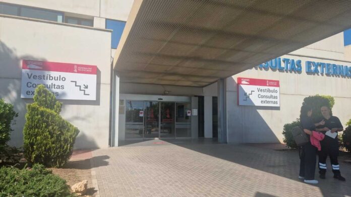 Das Universitätskrankenhaus Torrevieja, das Rückgrat der öffentlichen Gesundheitsversorgung in der Region Vega Baja, sieht sich mit einer Zunahme sicherheitsrelevanter Vorfälle konfrontiert
