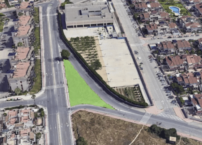 With an investment of €174,000, the project focuses on improving drainage around the Playas de Orihuela Early Childhood and Primary School and nearby residential neighbourhoods.