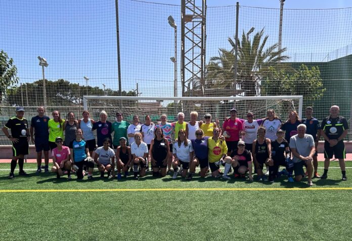 It was all sweat, skill, and sisterhood in sunny Pilar de la Horadada as the Spanish National Ladies Walking Football Team kicked off their World Cup prep with a fiery training camp!