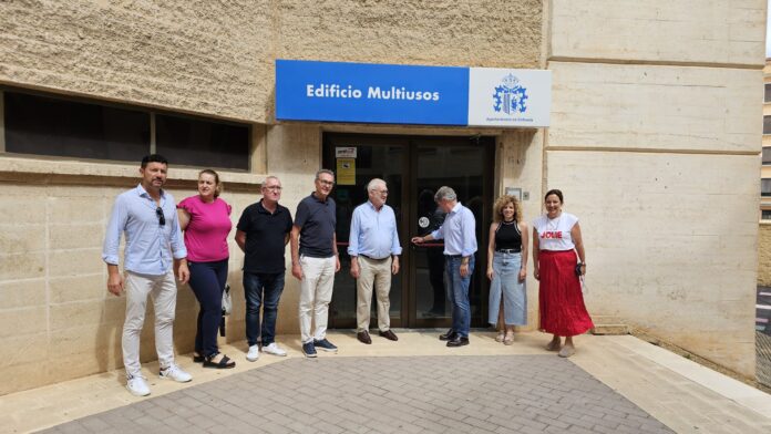 Tras su adquisición por 2 millones de euros, el Ayuntamiento está elaborando ahora una valoración técnica del coste de adaptación del edificio para uso público que, por su complejidad y envergadura, se estima que rondará los 3 millones de euros.